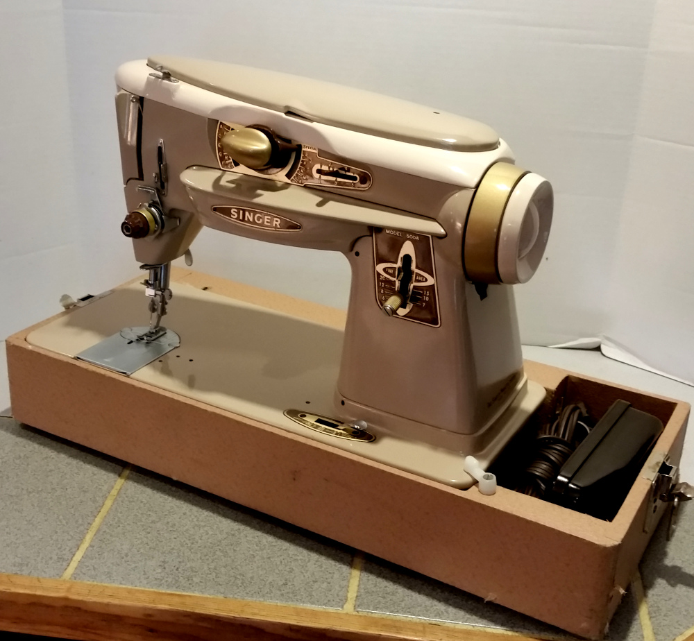 Singer 500A Rocketeer Vintage Sewing Machine